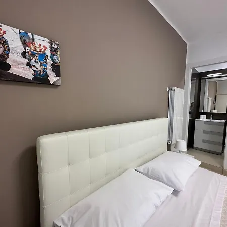 Four Naxos Giardini Naxos