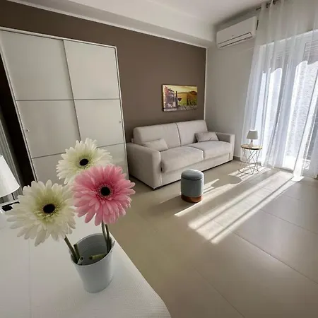 Bed & Breakfast Four Naxos