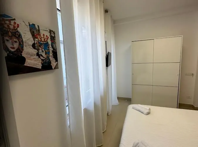 Bed & Breakfast Four Naxos 3*