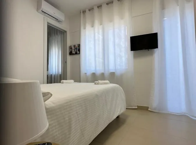 Four Naxos Giardini Naxos