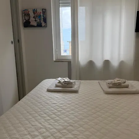 B&B Four Naxos 지아르디니낙소스
