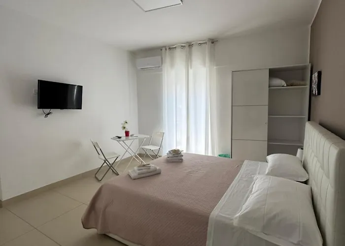 Bed and breakfast Four Naxos 3*